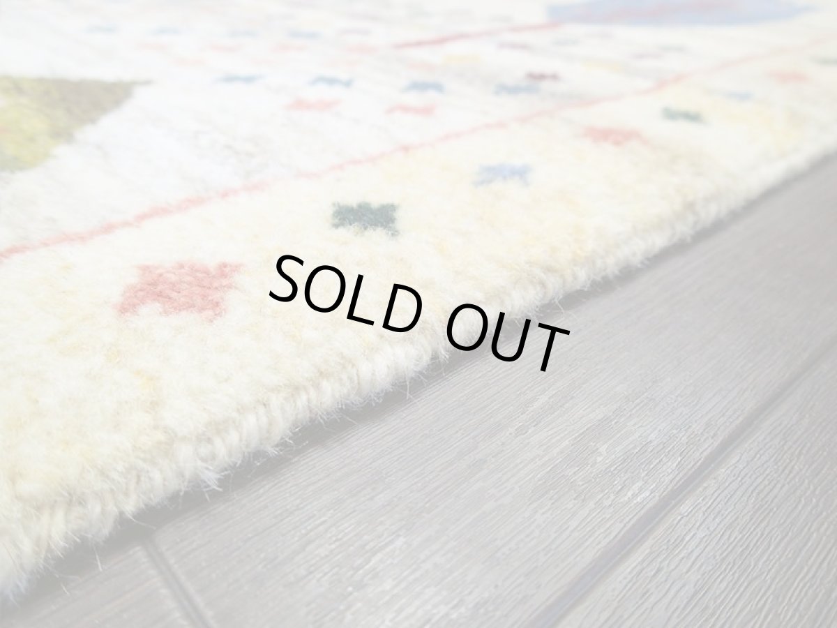 画像13: 新品 ペルシャ ギャッベ 1.2m アクセント サイズ 114 x 83 cm n214 ハンドメイド ギャベ 手織り トライバル ラグ 天然 ウール 敷物 マット カーペット クリーム 生成り マルチカラー 木 (13)