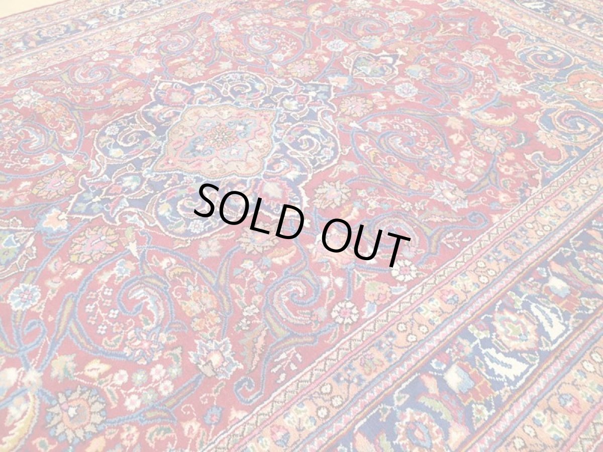 画像9: オールド ペルシャ 絨毯 マシュハド 3m リビング ダイニング 大判 サイズ  300 x 200cm f219 手織り トライバル ラグ 天然 ウール 敷物 マット カーペット 紺 赤 オレンジ メダリオン 草木 花 柄 ヴィンテージ ビンテージ OLD (9)