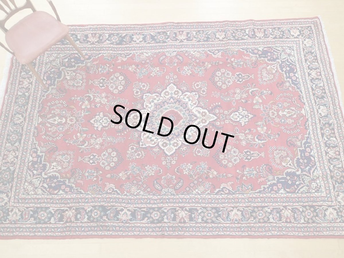 画像4: オールド ペルシャ 絨毯 マシュハド 3m リビング ダイニング 大判 サイズ  310 x 207 cm f211 手織り トライバル ラグ 天然 ウール 敷物 マット カーペット 紺 赤 メダリオン 草木 花 柄 ヴィンテージ ビンテージ OLD (4)