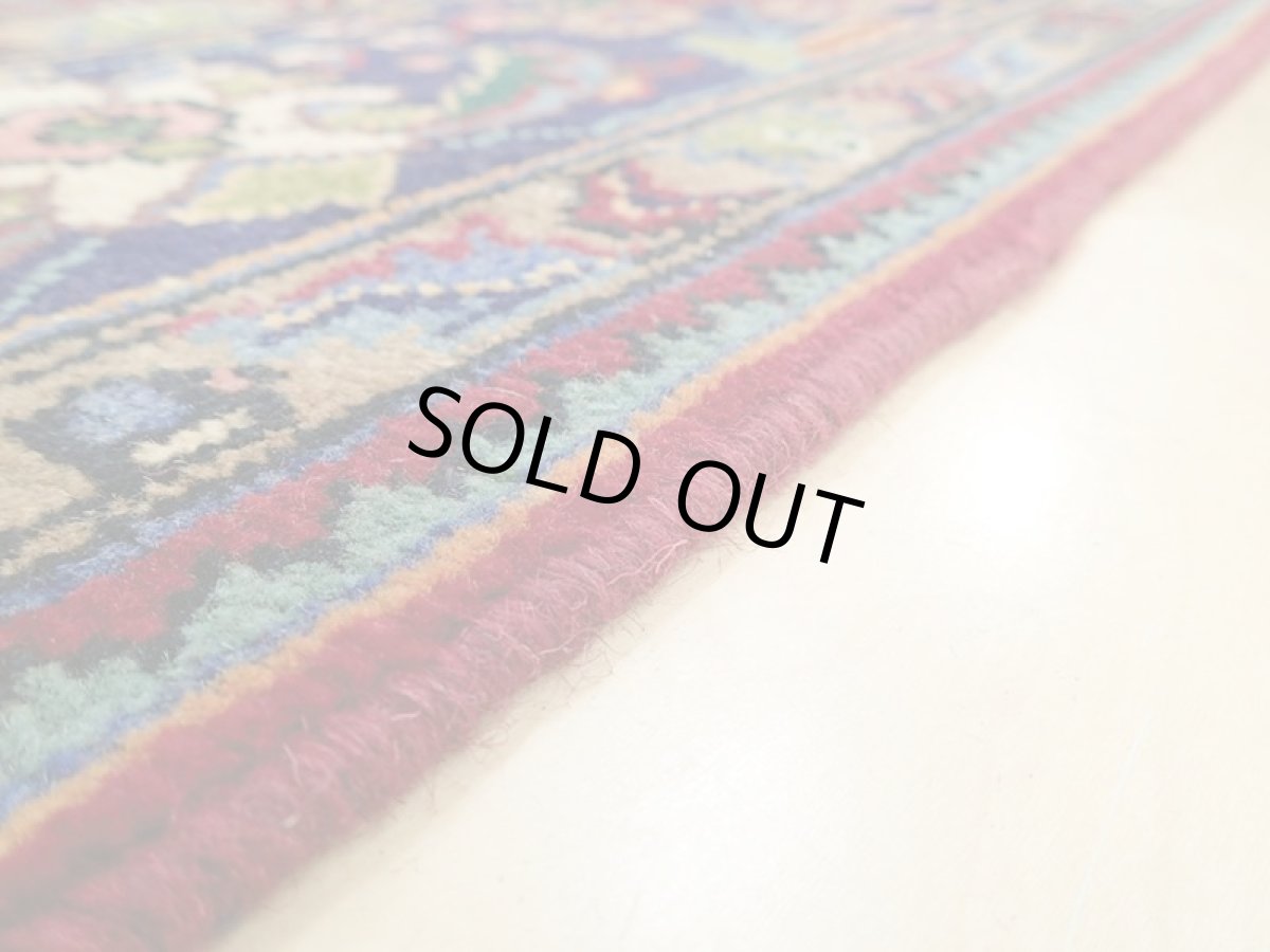 画像13: オールド ペルシャ 絨毯 タブリーズ 3m リビング ダイニング 大判 サイズ  305 x 202cm P104 手織り トライバル ラグ 天然 ウール 敷物 マット カーペット 紺 赤 メダリオン 草木 花 柄 ヴィンテージ ビンテージ OLD (13)