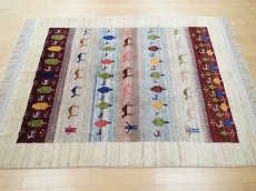 画像3: 新品 ペルシャ ギャッベ 2m リビング ダイニング サイズ 205 x 160 cm n203 ハンドメイド ギャベ 手織り トライバル ラグ 天然 ウール 敷物 マット カーペット クリーム マルチカラー グラデーション (3)