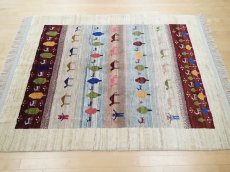 画像3: 新品 ペルシャ ギャッベ 2m リビング ダイニング サイズ 205 x 160 cm n203 ハンドメイド ギャベ 手織り トライバル ラグ 天然 ウール 敷物 マット カーペット クリーム マルチカラー グラデーション (3)