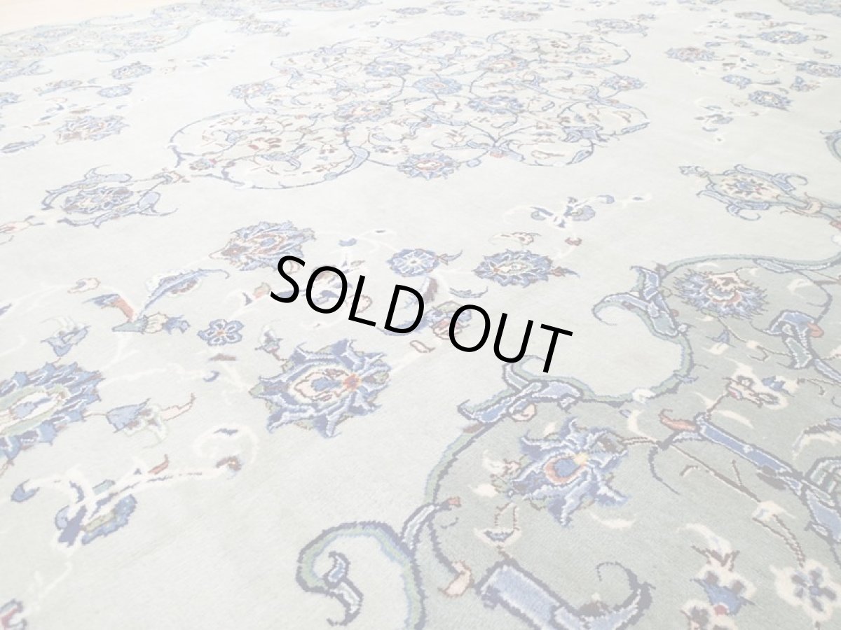 画像13: 美品 ペルシャ 絨毯 カシャーン 3.9m リビング ダイニング 大判 サイズ 386 x 243 cm n243 手織り トライバル ラグ 天然 ウール 敷物 マット カーペット エメラルドグリーン メダリオン 草木 花 ダルボリ 柄 ヴィンテージ ビンテージ (13)