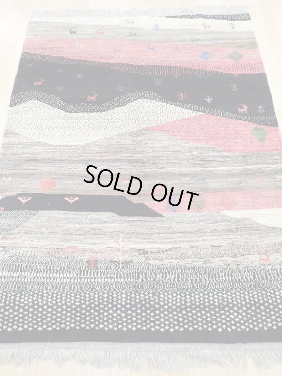 画像5: 新品 ペルシャ ギャッベ 2m リビング ダイニング サイズ 202 x 152 cm n202 ハンドメイド ギャベ 手織り トライバル ラグ 天然 ウール 敷物 マット カーペット クリーム ピンク マルチカラー 風景 (5)