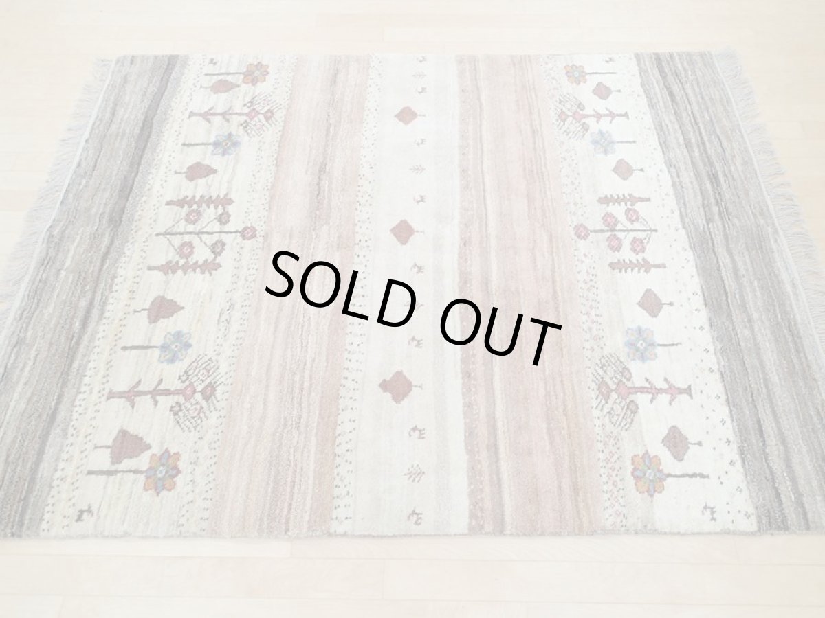 画像3: 新品 ペルシャ ギャッベ 2m リビング ダイニング サイズ 204 x 155 cm n205 ハンドメイド ギャベ 手織り トライバル ラグ 天然 ウール 敷物 マット カーペット クリーム ピンク マルチカラー グラデーション (3)