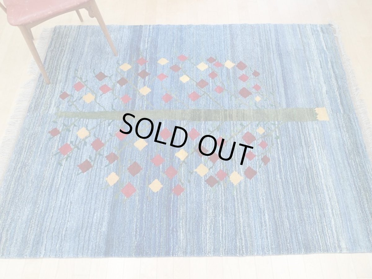 画像2: 新品 ペルシャ ギャッベ 2m リビング ダイニング サイズ 200 x 159 cm n206 ハンドメイド ギャベ 手織り トライバル ラグ 天然 ウール 敷物 マット カーペット 藍 紺 青 ザクロ 樹木 柄 (2)