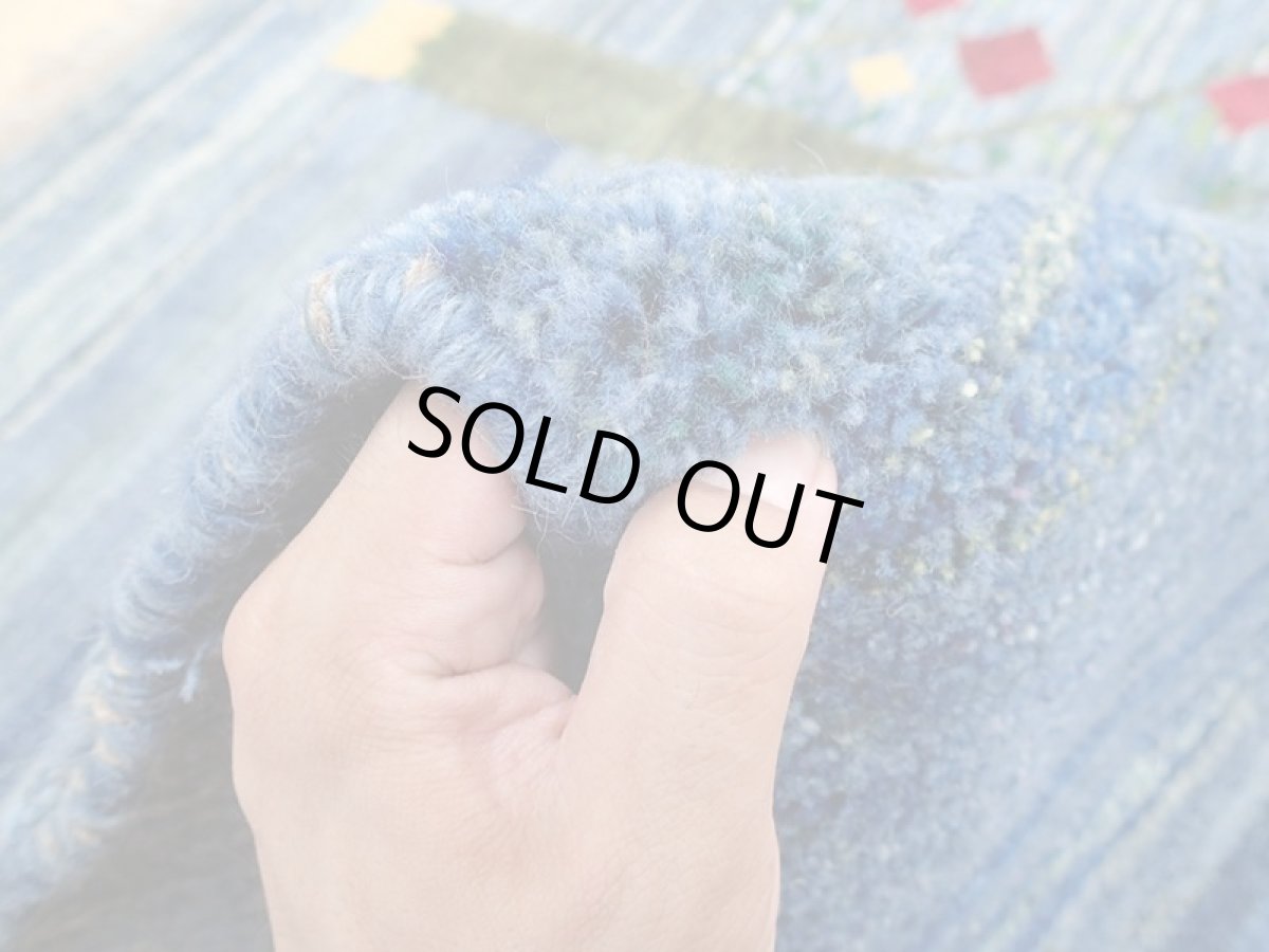 画像15: 新品 ペルシャ ギャッベ 2m リビング ダイニング サイズ 200 x 159 cm n206 ハンドメイド ギャベ 手織り トライバル ラグ 天然 ウール 敷物 マット カーペット 藍 紺 青 ザクロ 樹木 柄 (15)