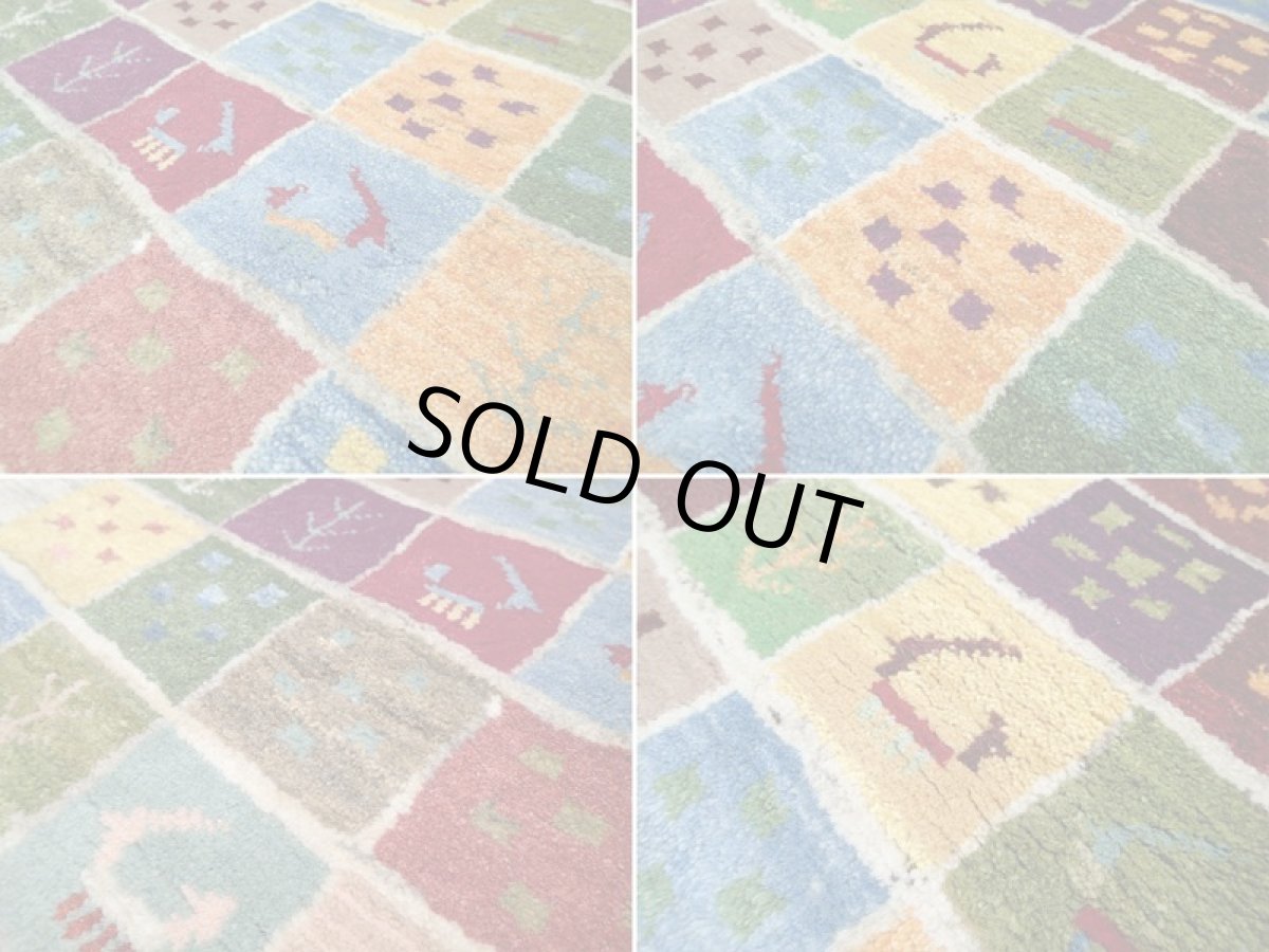 画像16: 新品 ペルシャ ギャッベ 1.2m アクセント サイズ 124 x 87 cm f210 ハンドメイド ギャベ 手織り トライバル ラグ 天然 ウール 敷物 マット カーペット クリーム カラフル マルチカラー 木 動物 パッチワーク柄 (16)