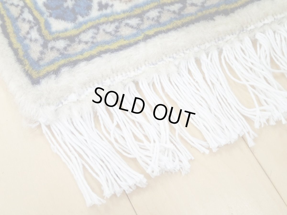 画像15: 美品 ペルシャ 絨毯 カシャーン 3m リビング ダイニング 大判 サイズ 303 x 195 cm n232 手織り トライバル ラグ 天然 ウール 敷物 マット カーペット クリーム 茶 青 黄 メダリオン 草木 花 柄 ヴィンテージ ビンテージ (15)