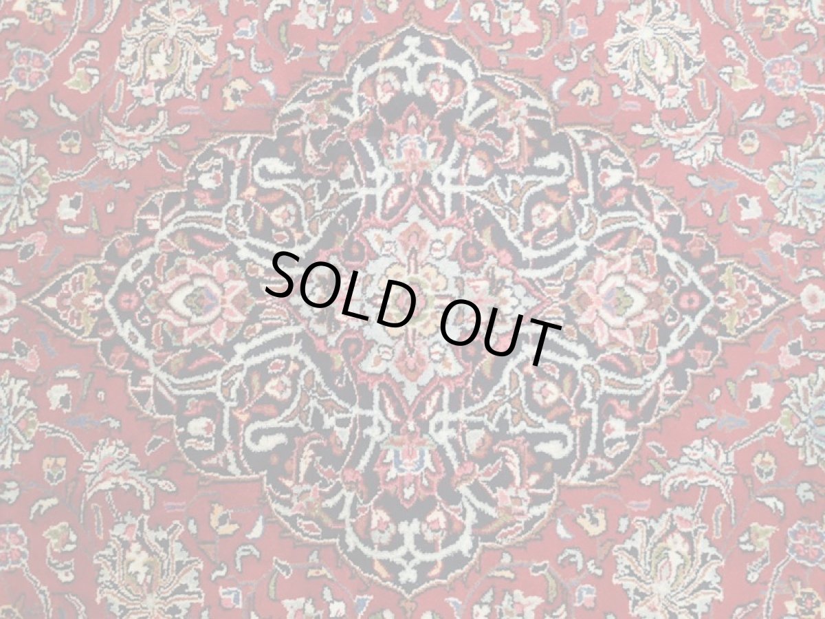 画像11: 美品 ペルシャ 絨毯 サルーク 3.5m リビング ダイニング 大判 サイズ 350 x 250 cm 67 ウール 手織り トライバル ラグ ハンドメイド マット カーペット 赤 ヴィンテージ  鮮やかで深みのある赤のコントラストが美しい (11)