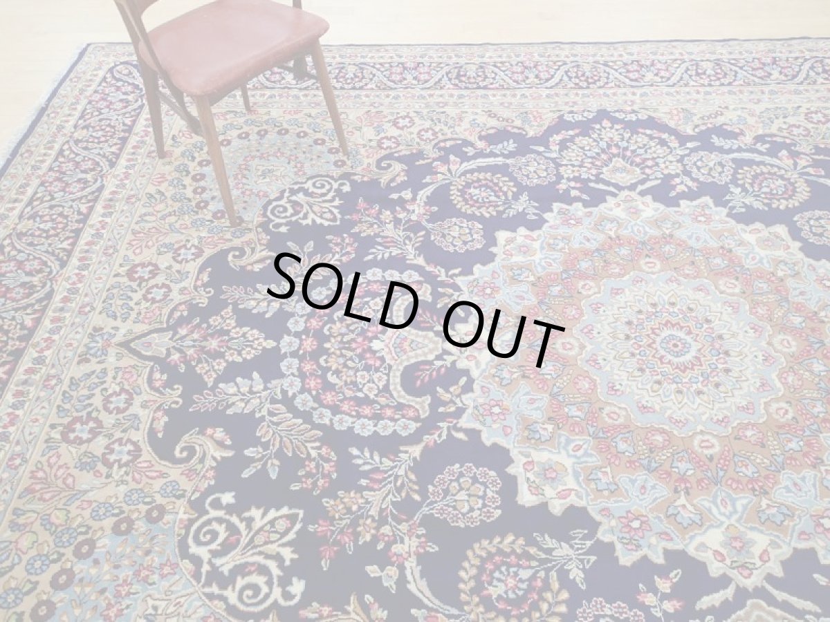 画像2: 美品 ペルシャ 絨毯 ケルマン 4m リビング ダイニング 大判 サイズ 408 x 304 cm 65 ウール 手織り トライバル ラグ ハンドメイド マット カーペット 青 ヴィンテージ  色鮮やかな花柄 (2)