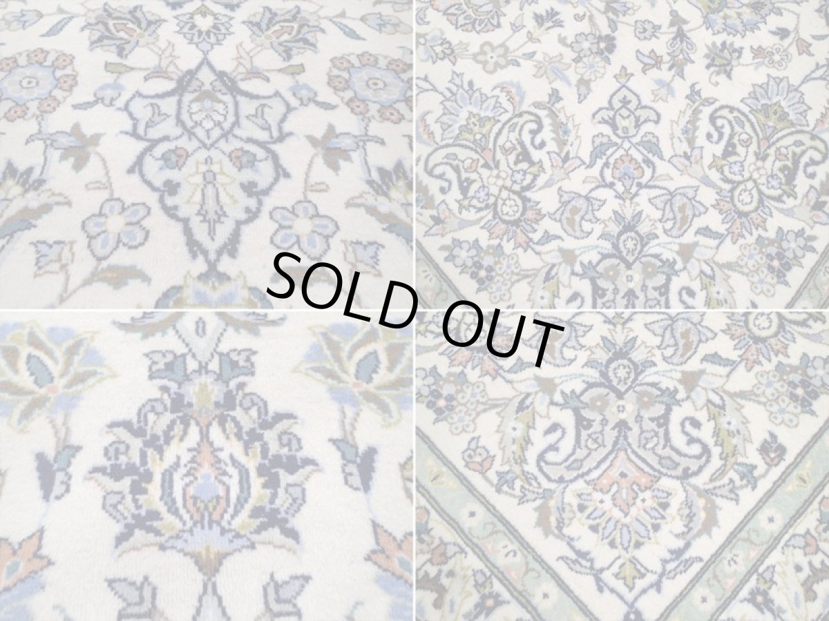 画像16: 美品 ペルシャ 絨毯 カシャーン 4m超 リビング ダイニング 大判 サイズ 425 x 295 cm 94 手織り トライバル ラグ 天然 ウール 敷物 マット カーペット 緑 白 クリーム 茶 メダリオン 草木 花 柄 ヴィンテージ ビンテージ 有名工房名入り (16)