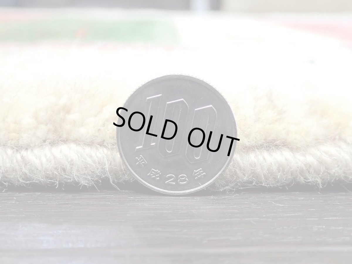 画像18: 新品 ペルシャ ギャッベ 1.3m アクセント サイズ 125 x 92 cm n213 ハンドメイド ギャベ 手織り トライバル ラグ 天然 ウール 敷物 マット カーペット クリーム 緑 赤 子供部屋や玄関マットにも (18)