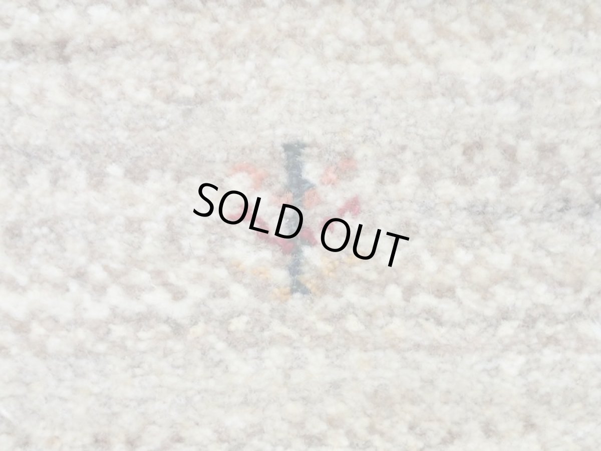 画像15: 新品 ペルシャ ギャッベ 玄関 マット 90cm サイズ 90 x 55 cm C81 肉厚 ウール ハンドメイド ギャベ 手織り トライバル ラグ 天然 敷物 カーペット 鹿 動物 生命の木 クリーム 子供部屋や玄関ドアマットのアクセントに (15)