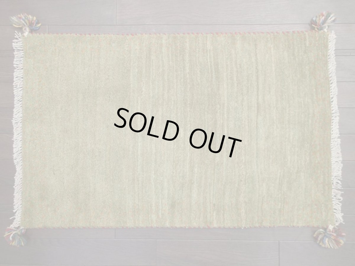 画像3: 新品 ペルシャ ギャッベ 玄関 マット 90cm サイズ 89 x 56 cm No.C72 肉厚 ウール ハンドメイド ギャベ 手織り トライバル ラグ 天然 敷物 カーペット 緑 オレンジ ドット 玄関ドアマットのアクセントに n-c72-089056sa001 (3)