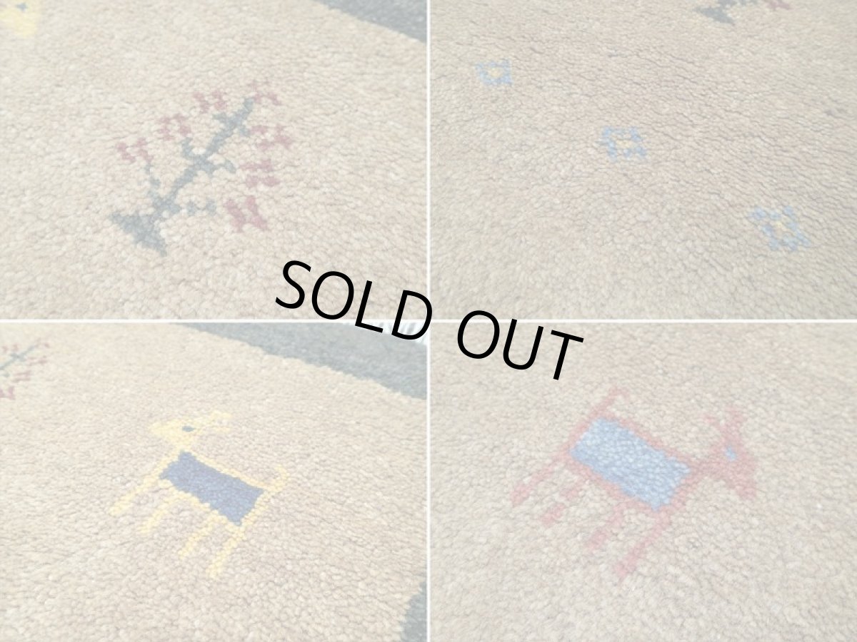 画像17: 新品 ペルシャ ギャッベ 玄関 マット 90cm サイズ 88 x 63 cm 64 肉厚 ウール ハンドメイド ギャベ 手織り トライバル ラグ 天然 敷物 カーペット 深緑 黄土色 玄関ドアマットのアクセントに (17)