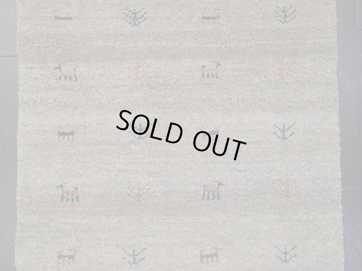 画像7: 新品 ペルシャ ギャッベ 玄関 マット 90cm サイズ 82 x 58 cm C85 肉厚 ウール ハンドメイド ギャベ 手織り トライバル ラグ 天然 敷物 カーペット 茶 鹿 生命の木 玄関ドアマットのアクセントに (7)