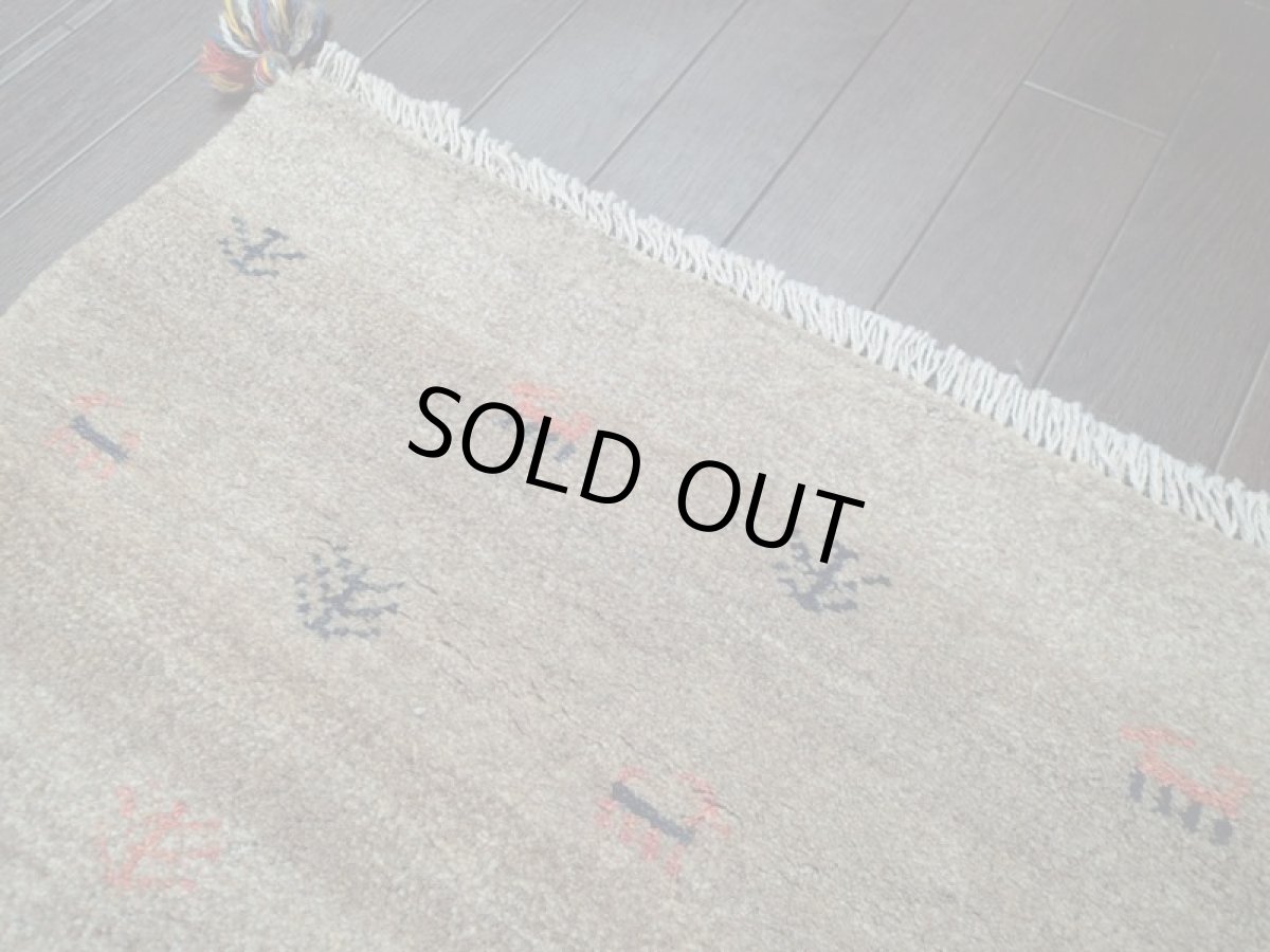 画像10: 新品 ペルシャ ギャッベ 玄関 マット 90cm サイズ 82 x 58 cm C85 肉厚 ウール ハンドメイド ギャベ 手織り トライバル ラグ 天然 敷物 カーペット 茶 鹿 生命の木 玄関ドアマットのアクセントに (10)