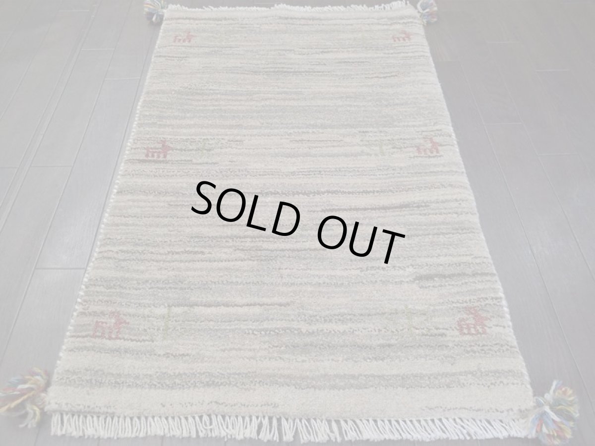 画像8: 新品 ペルシャ ギャッベ 玄関 マット 90cm サイズ 91 x 61 cm C86 肉厚 ウール ハンドメイド ギャベ 手織り トライバル ラグ 天然 敷物 カーペット 灰 鹿 生命の木 玄関ドアマットのアクセントに n-c86-091061sa001 (8)