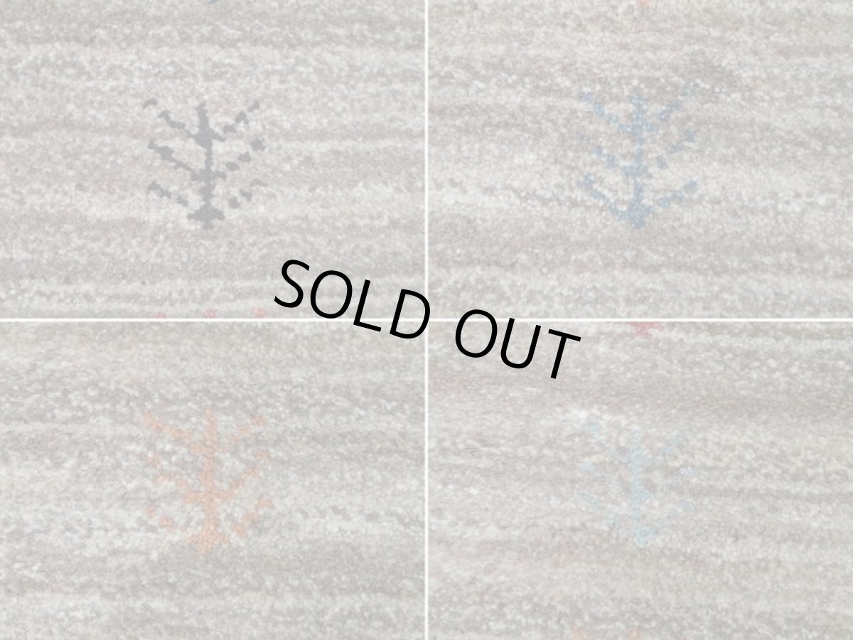 画像17: 新品 ペルシャ ギャッベ 玄関 マット 90cm サイズ 87 x 60 cm C97 肉厚 ウール ハンドメイド ギャベ 手織り トライバル ラグ 天然 敷物 カーペット 茶 灰 マルチカラー 生命の木 玄関ドアマットのアクセントに (17)