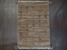 画像2: 新品 ペルシャ ギャッベ 玄関 マット 90cm サイズ 87 x 60 cm C97 肉厚 ウール ハンドメイド ギャベ 手織り トライバル ラグ 天然 敷物 カーペット 茶 灰 マルチカラー 生命の木 玄関ドアマットのアクセントに (2)