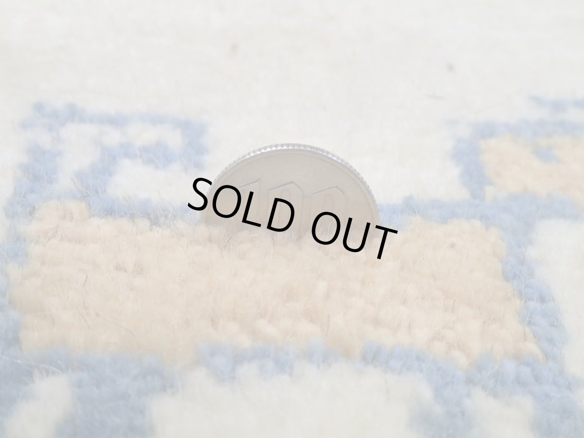 画像14: 新品 ペルシャ ギャッベ 玄関 マット 90cm サイズ 91 x 61 cm C104 肉厚 ウール ハンドメイド ギャベ 手織り トライバル ラグ 天然 敷物 カーペット クリーム 灰 動物 生命の樹 玄関ドアマットのアクセントに (14)