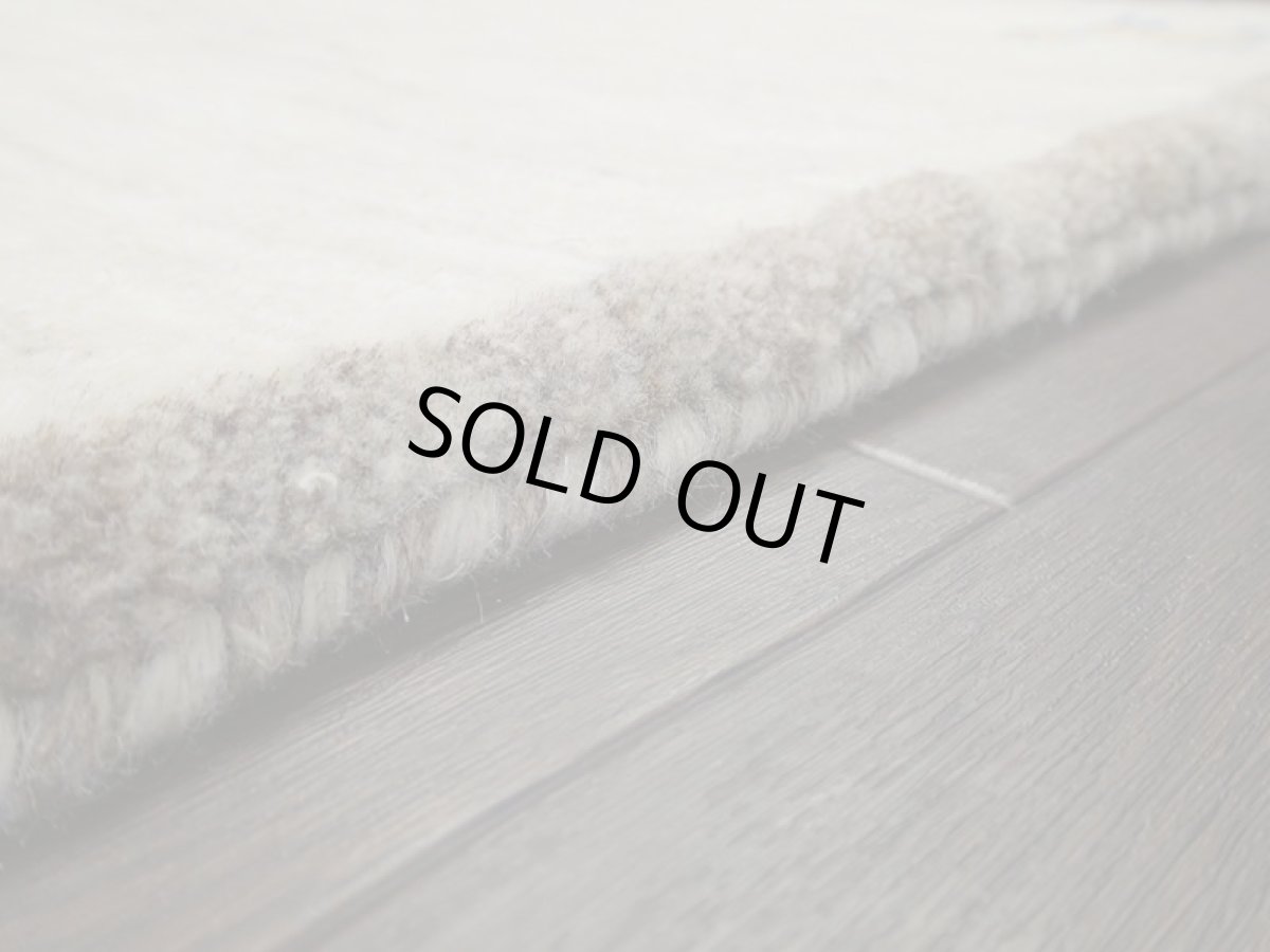 画像12: 新品 ペルシャ ギャッベ 玄関 マット 90cm サイズ 91 x 61 cm C104 肉厚 ウール ハンドメイド ギャベ 手織り トライバル ラグ 天然 敷物 カーペット クリーム 灰 動物 生命の樹 玄関ドアマットのアクセントに (12)