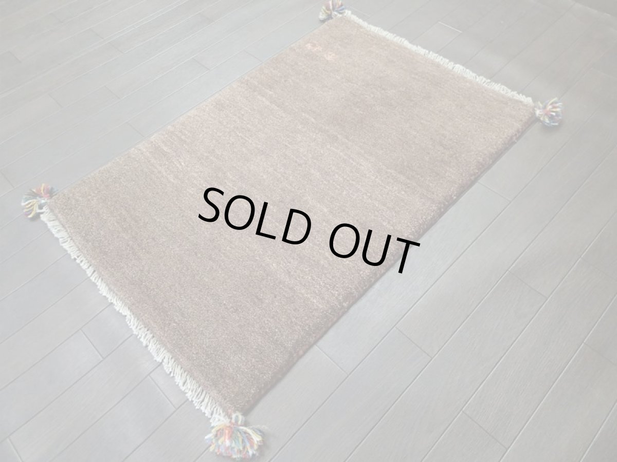 画像4: 新品 ペルシャ ギャッベ 玄関 マット 90cm サイズ 86 x 59 cm C95 肉厚 ウール ハンドメイド ギャベ 手織り トライバル ラグ 天然 敷物 カーペット 茶 オレンジ 鹿 生命の木 玄関ドアマットのアクセントに (4)