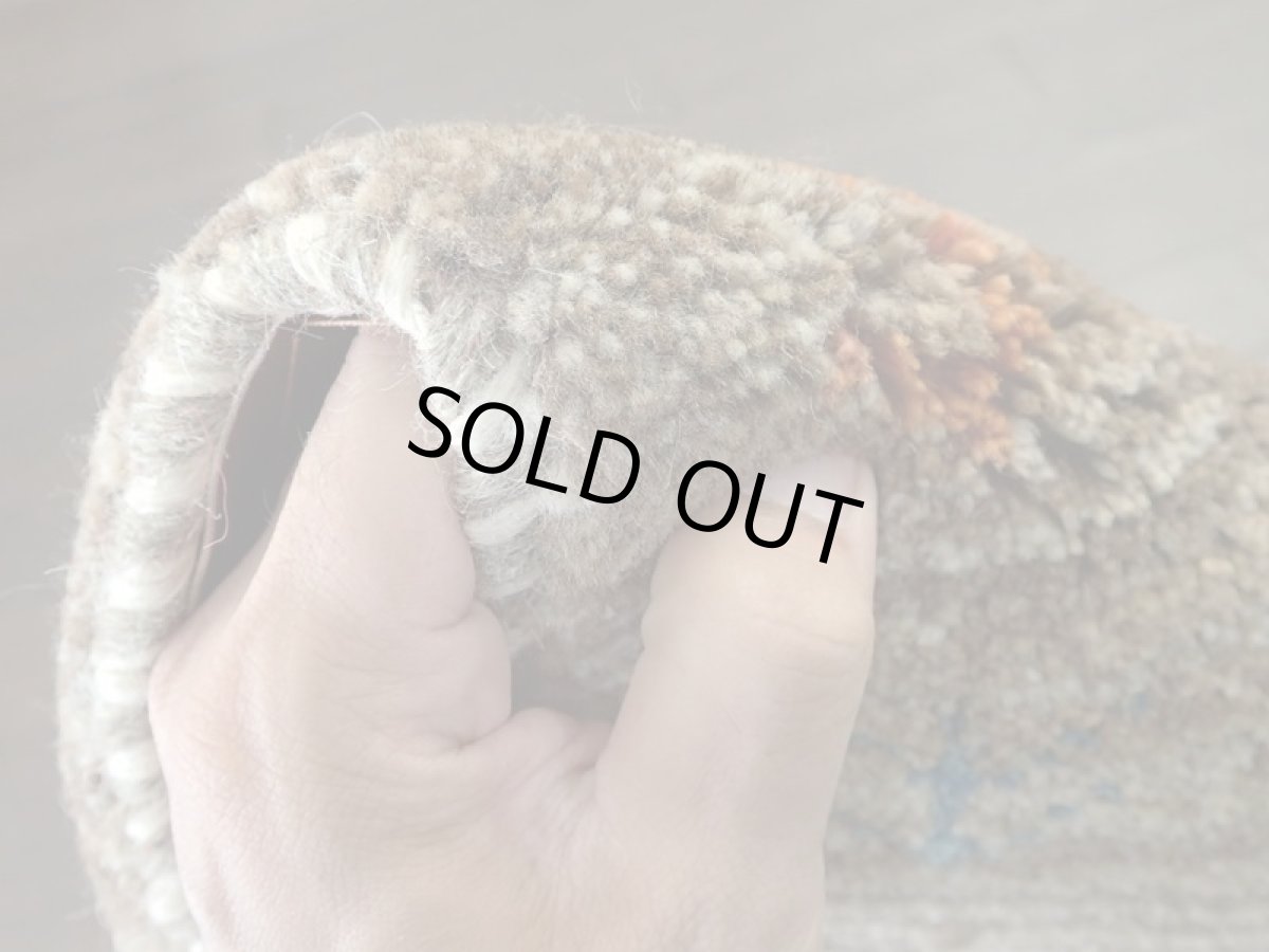 画像14: 新品 ペルシャ ギャッベ 玄関 マット 90cm サイズ 87 x 60 cm C97 肉厚 ウール ハンドメイド ギャベ 手織り トライバル ラグ 天然 敷物 カーペット 茶 灰 マルチカラー 生命の木 玄関ドアマットのアクセントに (14)