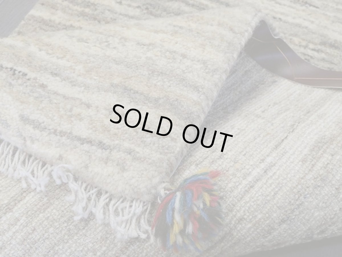 画像15: 新品 ペルシャ ギャッベ 玄関 マット 90cm サイズ 87 x 62 cm C111 肉厚 ウール ハンドメイド ギャベ 手織り トライバル ラグ 天然 敷物 カーペット 生成り クリーム 赤 動物 生命の樹 玄関ドアマットのアクセントに (15)