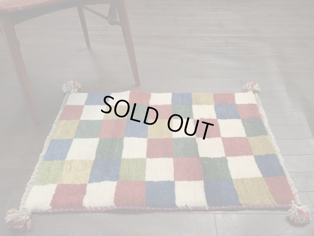 画像5: 新品 ペルシャ ギャッベ 玄関 マット 90cm サイズ 80 x 56 cm 200 肉厚 ウール ハンドメイド ギャベ 手織り トライバル ラグ 天然 敷物 カーペット マルチカラー ブロック 玄関ドアマットのアクセントに (5)