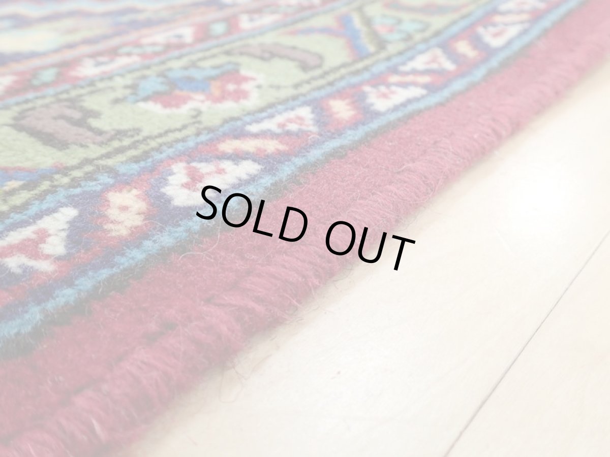 画像12: 良品 オールド ペルシャ 絨毯 タブリーズ リビング ダイニング 大判 3.5m 6畳 3人掛けソファ サイズ  340 x 245 cm z132 手織り トライバル ラグ 天然 ウール 敷物 マット カーペット 赤 メダリオン 草木 花 柄 ヴィンテージ ビンテージ OLD (12)