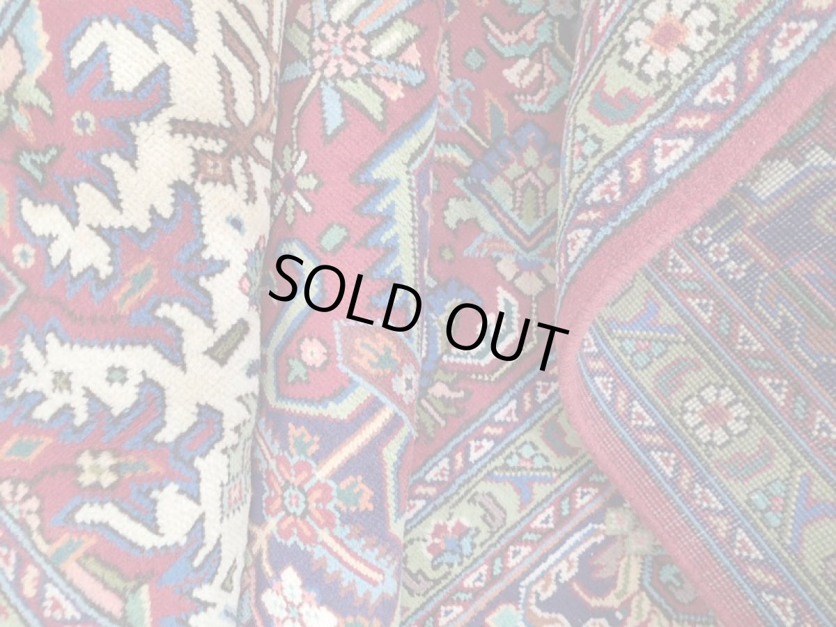 画像14: 良品 オールド ペルシャ 絨毯 タブリーズ リビング ダイニング 大判 3.5m 6畳 3人掛けソファ サイズ  340 x 245 cm z132 手織り トライバル ラグ 天然 ウール 敷物 マット カーペット 赤 メダリオン 草木 花 柄 ヴィンテージ ビンテージ OLD (14)