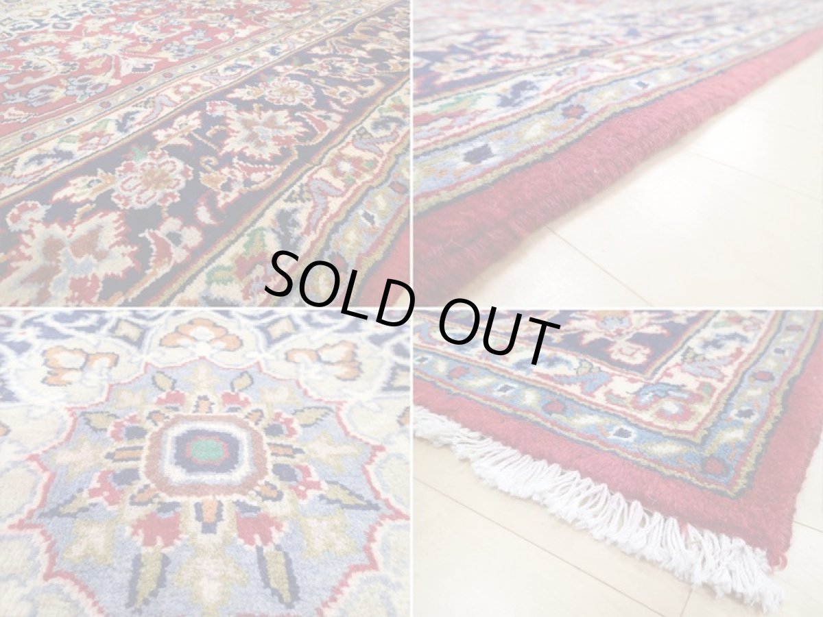 画像18: 美品 ペルシャ 絨毯 ナジャファバド リビング ダイニング 大判 3.2m 6畳 3人掛けソファ サイズ  317 x 205 cm z119 肉厚 天然 ウール 手織り トライバル ラグ 敷物 マット カーペット 赤 メダリオン 草木 花 柄 ヴィンテージ ビンテージ OLD (18)