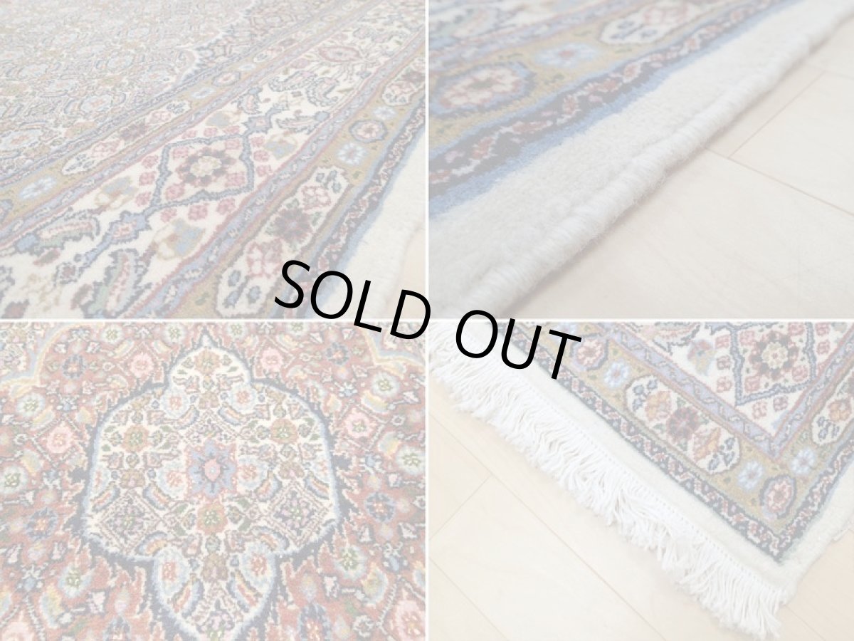 画像17: 新品 ペルシャ 絨毯 ビジャー(ムード) リビング センター サイズ 2m 6畳 2人掛け ソファ サイズ 200 x 147 cm z106 ウール シルク 天然 手織り トライバル ラグ 敷物 マット カーペット クリーム メダリオン マヒ 柄 ベッドサイドにもおすすめのサイズ (17)