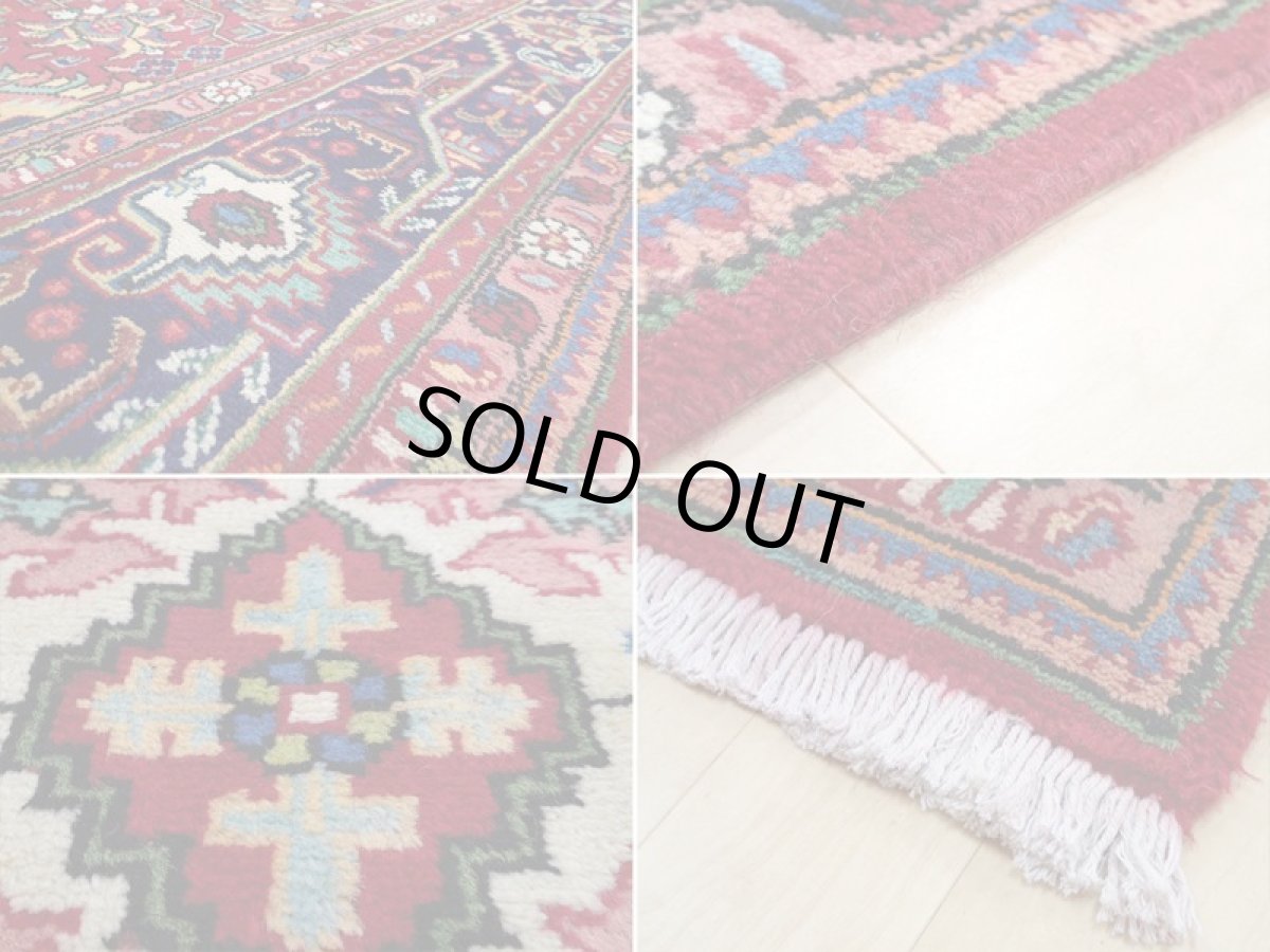 画像18: 良品 オールド ペルシャ 絨毯 タブリーズ リビング ダイニング 大判 3.7m 10畳 3人掛け コーナーソファ サイズ  365 x 244 cm z146 手織り トライバル ラグ 天然 ウール 敷物 マット カーペット 赤 メダリオン 草木 花 柄 ヴィンテージ ビンテージ OLD (18)