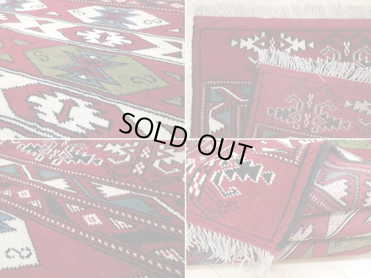 画像18: 新品 ペルシャ 絨毯 トルクメン リビング センター サイズ 2m 6畳 2人掛け ソファ サイズ 190 x 130 cm z180 ウール 天然 手織り トライバル ラグ 敷物 マット カーペット クリーム 民族 柄 ベッドサイドにもおすすめのサイズ (18)