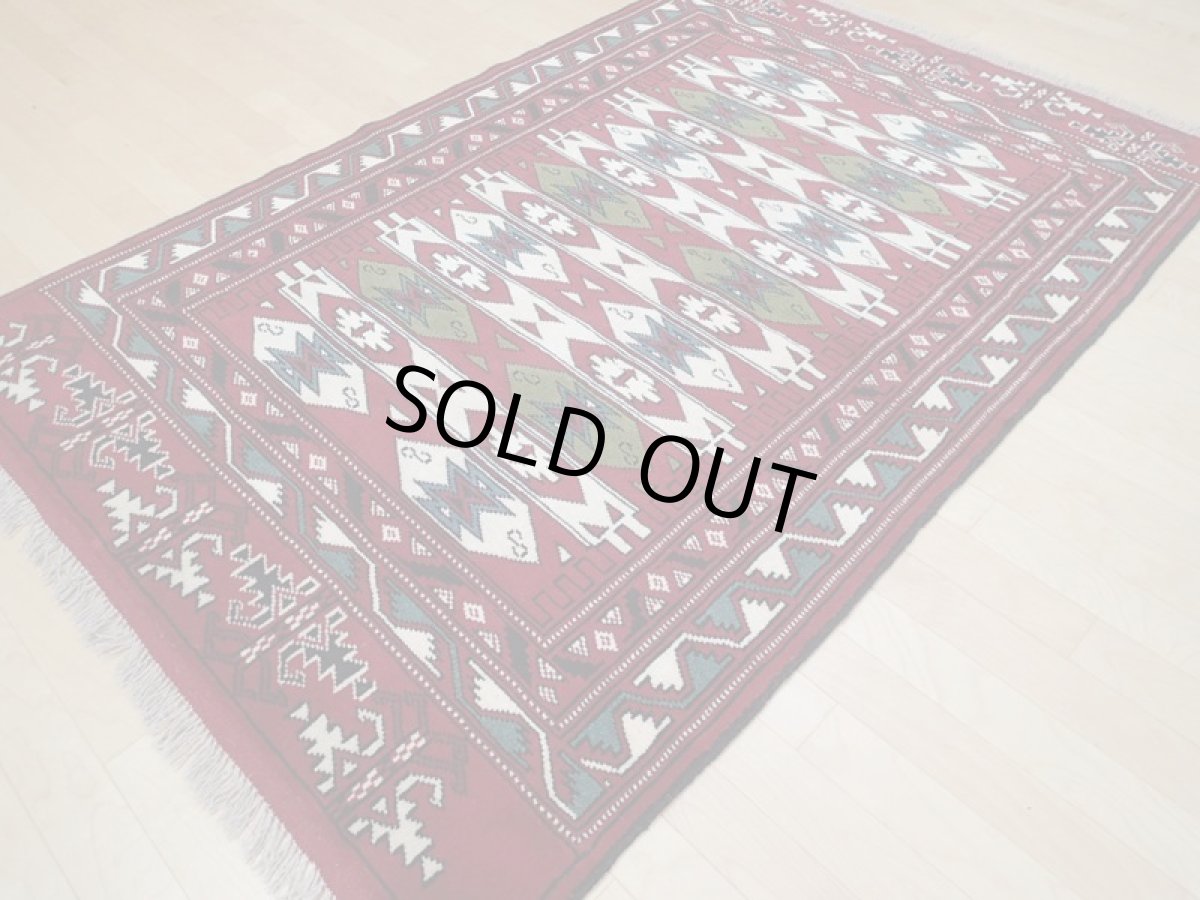 画像5: 新品 ペルシャ 絨毯 トルクメン リビング センター サイズ 2m 6畳 2人掛け ソファ サイズ 190 x 130 cm z180 ウール 天然 手織り トライバル ラグ 敷物 マット カーペット クリーム 民族 柄 ベッドサイドにもおすすめのサイズ (5)