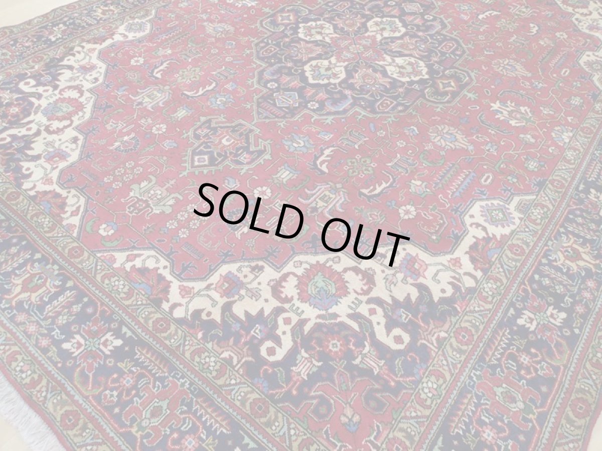 画像12: 良品 オールド ペルシャ 絨毯 タブリーズ リビング ダイニング 大判 4m 10畳 3人掛け コーナーソファ サイズ  387 x 285 cm z101 手織り トライバル ラグ 天然 ウール 敷物 マット カーペット 赤 メダリオン 草木 花 柄 ヴィンテージ ビンテージ OLD (12)