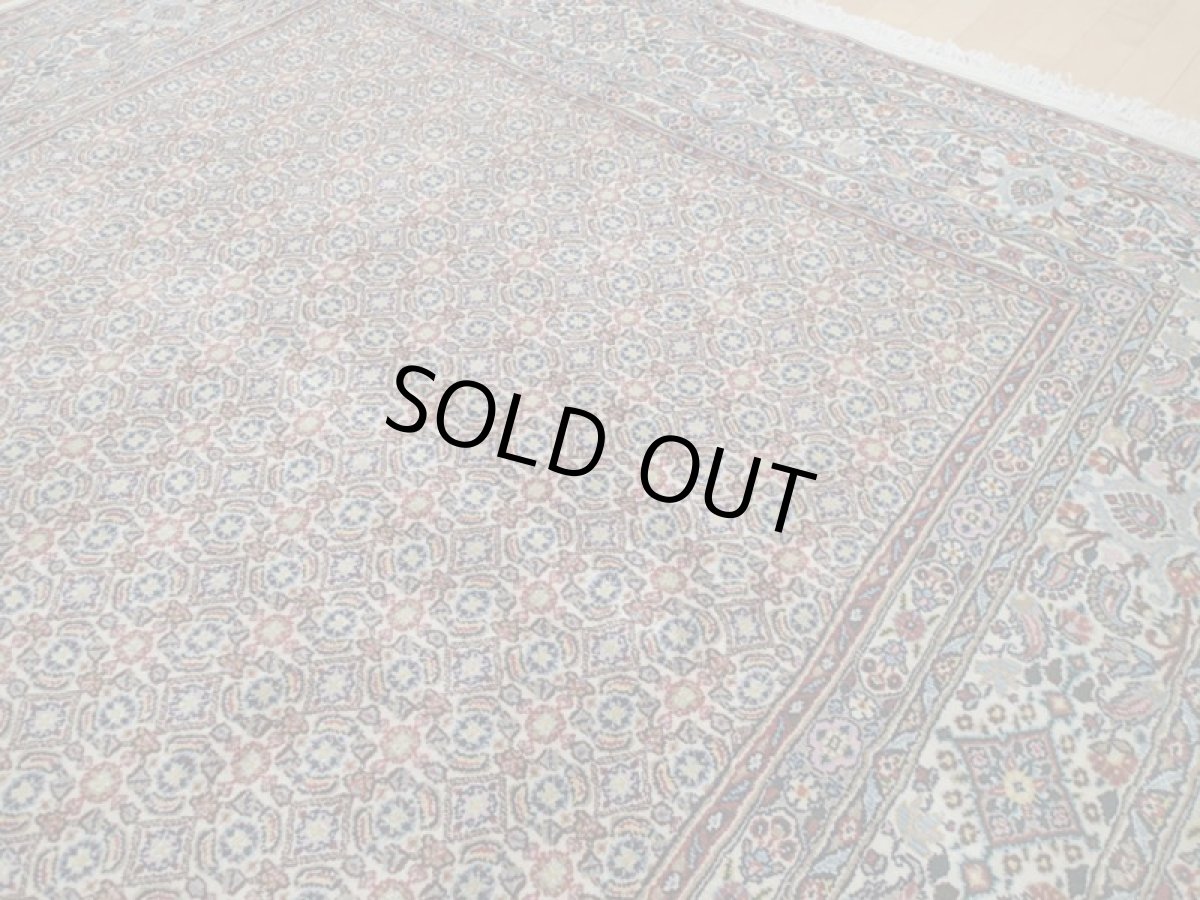 画像10: 新品 ペルシャ 絨毯 ビジャー(ムード) リビング ダイニング サイズ 3m 3畳 3人掛け ソファ サイズ 300 x 192 cm z131 ウール シルク 天然 手織り トライバル ラグ 敷物 マット カーペット クリーム マヒ 柄 (10)