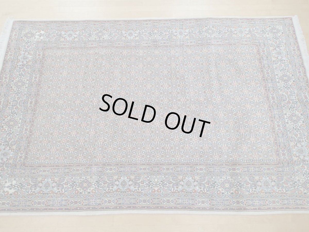 画像3: 新品 ペルシャ 絨毯 ビジャー(ムード) リビング ダイニング サイズ 3m 3畳 3人掛け ソファ サイズ 300 x 192 cm z131 ウール シルク 天然 手織り トライバル ラグ 敷物 マット カーペット クリーム マヒ 柄 (3)