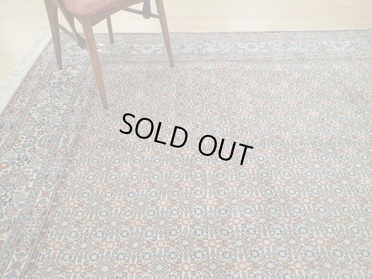 画像2: 新品 ペルシャ 絨毯 ビジャー(ムード) リビング ダイニング サイズ 3m 3畳 3人掛け ソファ サイズ 300 x 192 cm z131 ウール シルク 天然 手織り トライバル ラグ 敷物 マット カーペット クリーム マヒ 柄 (2)