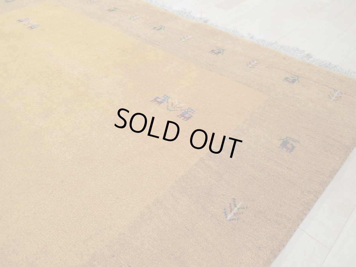 画像7: 新品 ペルシャ ギャッベ 2m リビング 3畳 2〜3人掛けソファ サイズ 200 x 158 cm 19 肉厚 ウール ギャベ 手織り 天然 ハンドメイド ラグ 絨毯 カーペット 黄 木 動物 柄 (7)