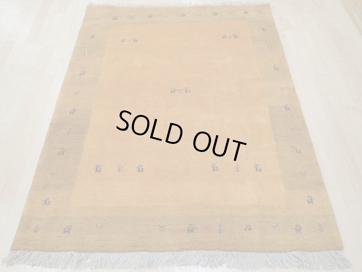 画像2: 新品 ペルシャ ギャッベ 2m リビング 3畳 2〜3人掛けソファ サイズ 200 x 158 cm 19 肉厚 ウール ギャベ 手織り 天然 ハンドメイド ラグ 絨毯 カーペット 黄 木 動物 柄 (2)