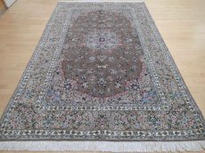 画像4: 新品 ペルシャ 絨毯 カシャーン リビング ダイニング サイズ 3.2m 6畳程度 3人掛け ソファ サイズ 318 x 197 cm 157 肉厚 ウール 天然 手織り トライバル ラグ 敷物 マット カーペット ブラウン グレー ピンク 茶 灰 (4)