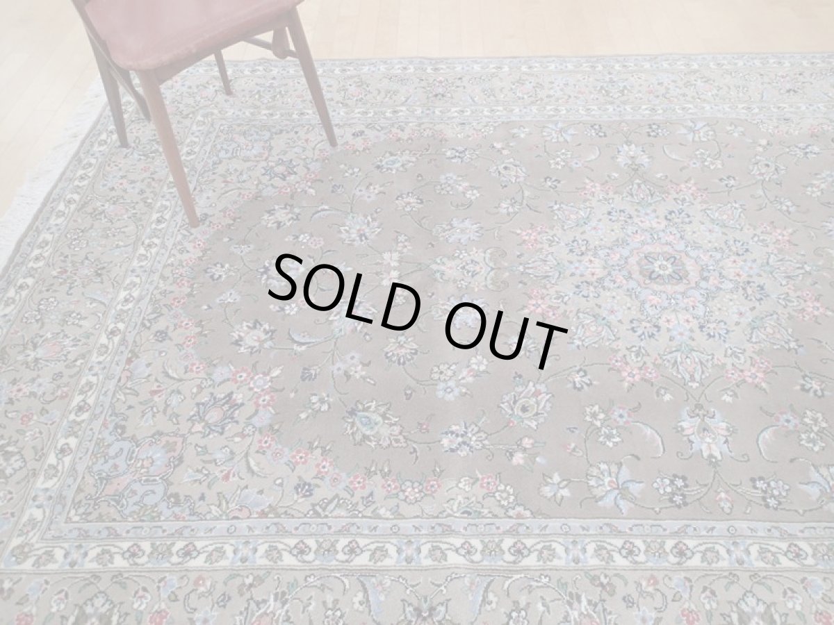 画像2: 新品 ペルシャ 絨毯 カシャーン リビング ダイニング サイズ 3.2m 6畳程度 3人掛け ソファ サイズ 318 x 197 cm 157 肉厚 ウール 天然 手織り トライバル ラグ 敷物 マット カーペット ブラウン グレー ピンク 茶 灰 (2)