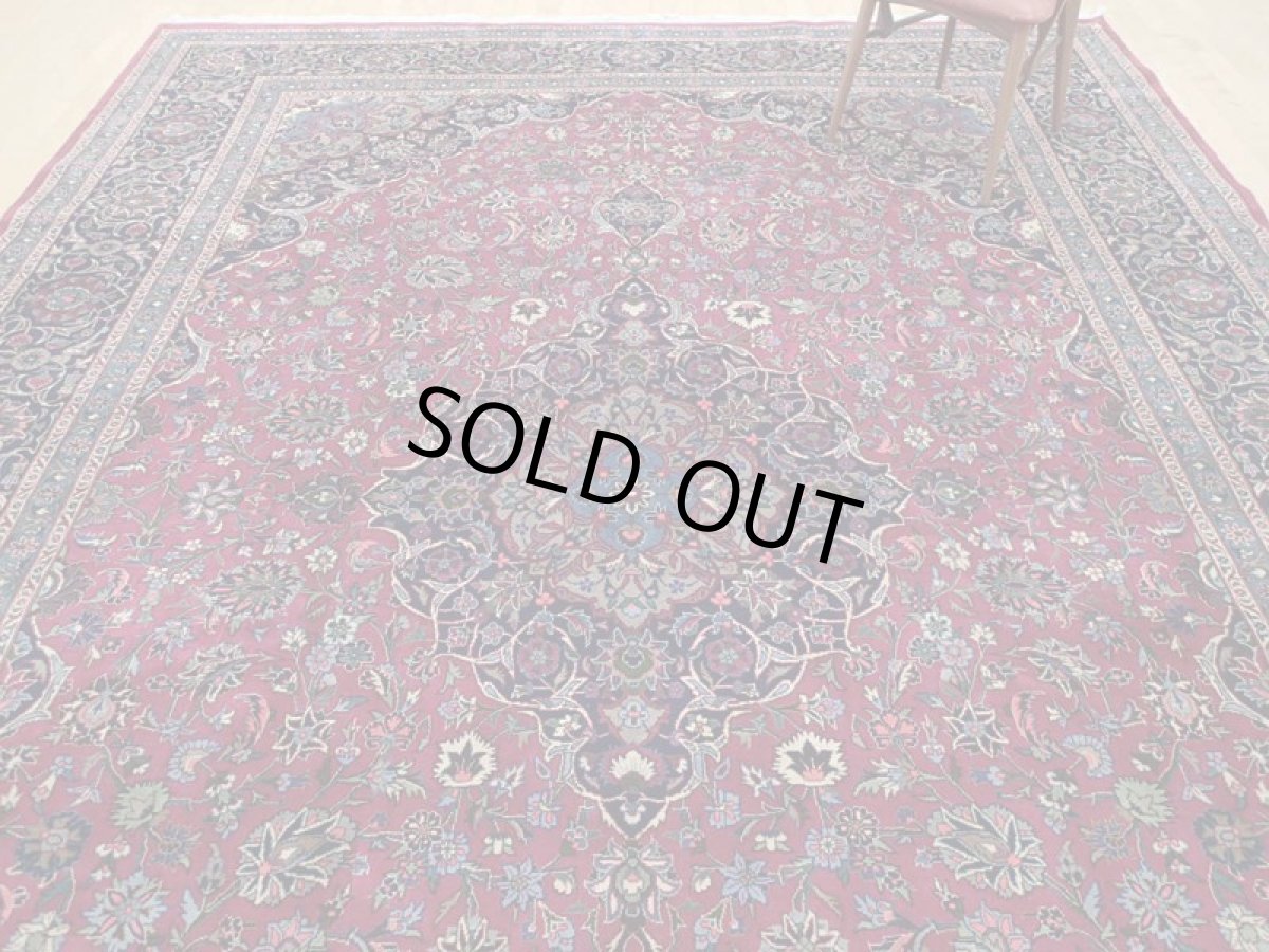 画像6: 美品 ペルシャ 絨毯 カシャーン リビング ダイニング 大判 4m 10畳 3人掛け コーナーソファ サイズ 405 x 305 cm z163 肉厚 ウール 天然 手織り トライバル ラグ 敷物 マット カーペット 紫 パープル メダリオン 草木 花 アラベスク 柄 ヴィンテージ ビンテージ OLD (6)