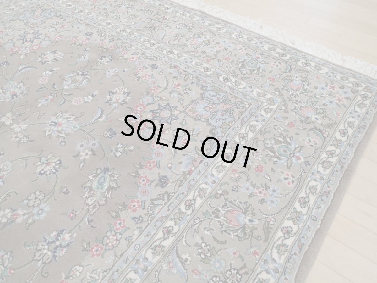 画像9: 新品 ペルシャ 絨毯 カシャーン リビング ダイニング サイズ 3.2m 6畳程度 3人掛け ソファ サイズ 318 x 197 cm 157 肉厚 ウール 天然 手織り トライバル ラグ 敷物 マット カーペット ブラウン グレー ピンク 茶 灰 (9)