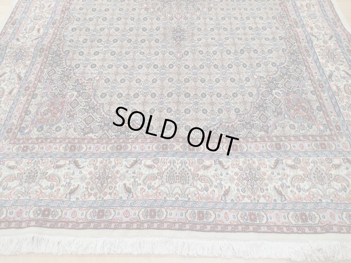 画像8: 新品 ペルシャ 絨毯 ビジャー(ムード) リビング ダイニング サイズ 3.2m 6畳 3人掛け ソファ サイズ 315 x 196 cm z126 ウール 天然 手織り トライバル ラグ 敷物 マット カーペット クリーム マヒ ヘラティ 柄 (8)