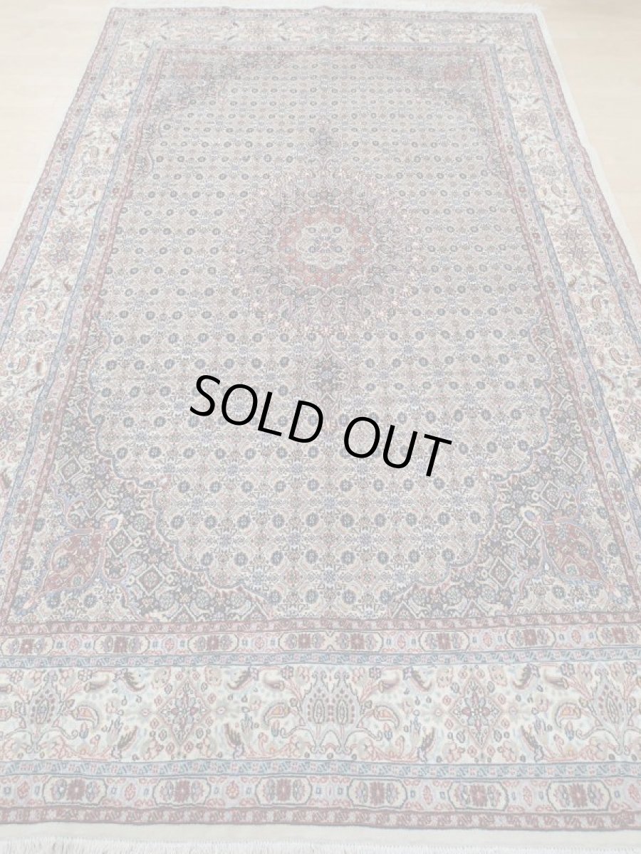 画像3: 新品 ペルシャ 絨毯 ビジャー(ムード) リビング ダイニング サイズ 3.2m 6畳 3人掛け ソファ サイズ 315 x 196 cm z126 ウール 天然 手織り トライバル ラグ 敷物 マット カーペット クリーム マヒ ヘラティ 柄 (3)